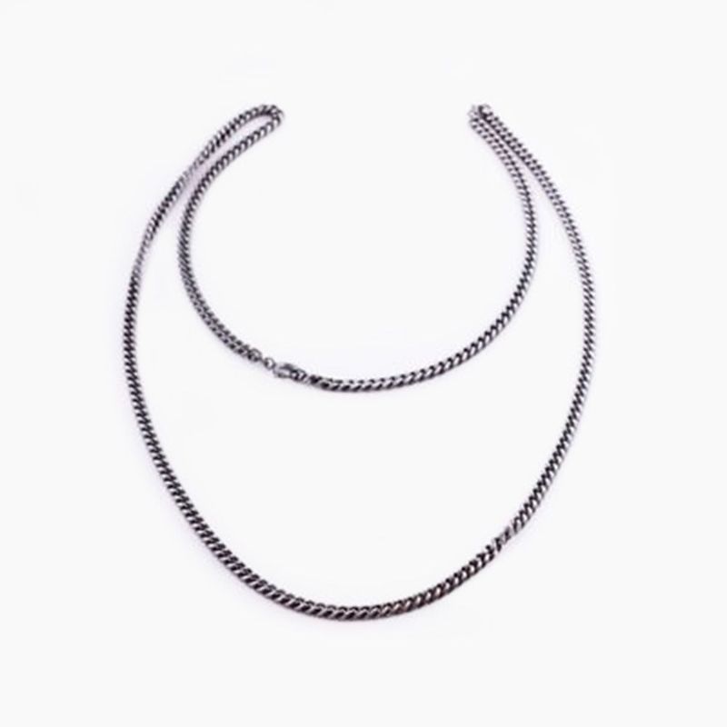 CURB NECKLACE