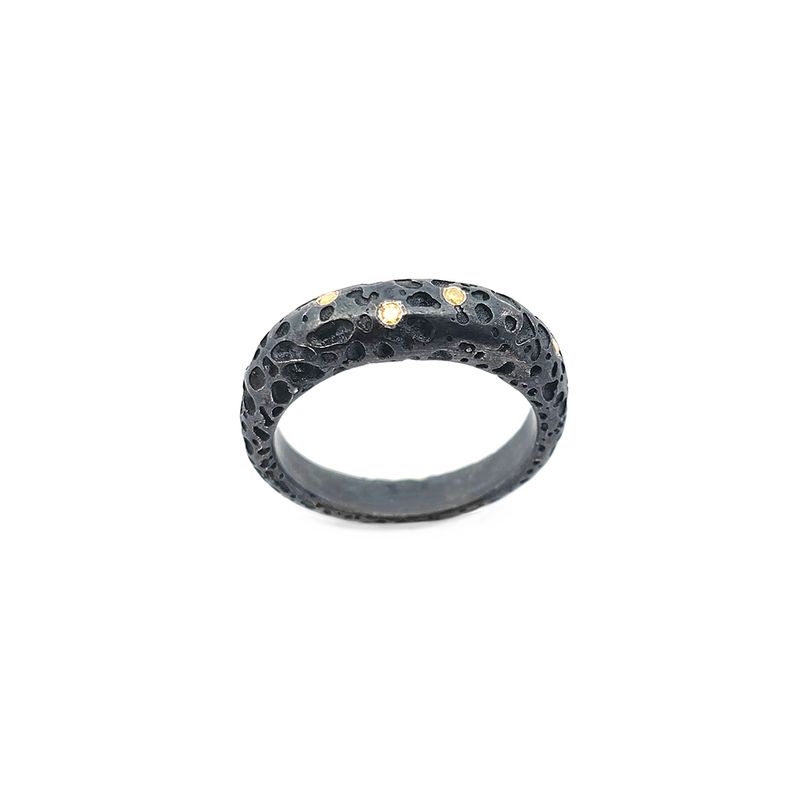 LAVA SIGNET RING