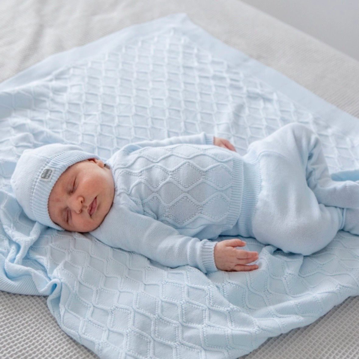 Blue MET set
