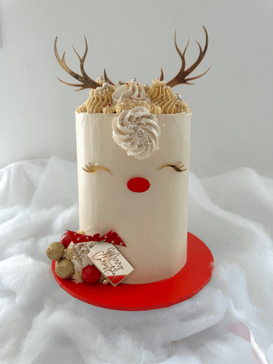 3 Layer Christmas Cakes 3 Layer Christmas Cakes