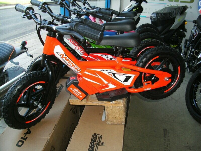 ELECTRIC BALANCE BIKE