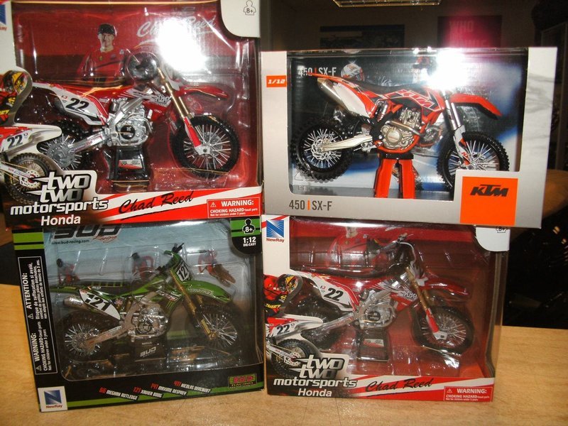 DIE .CAST