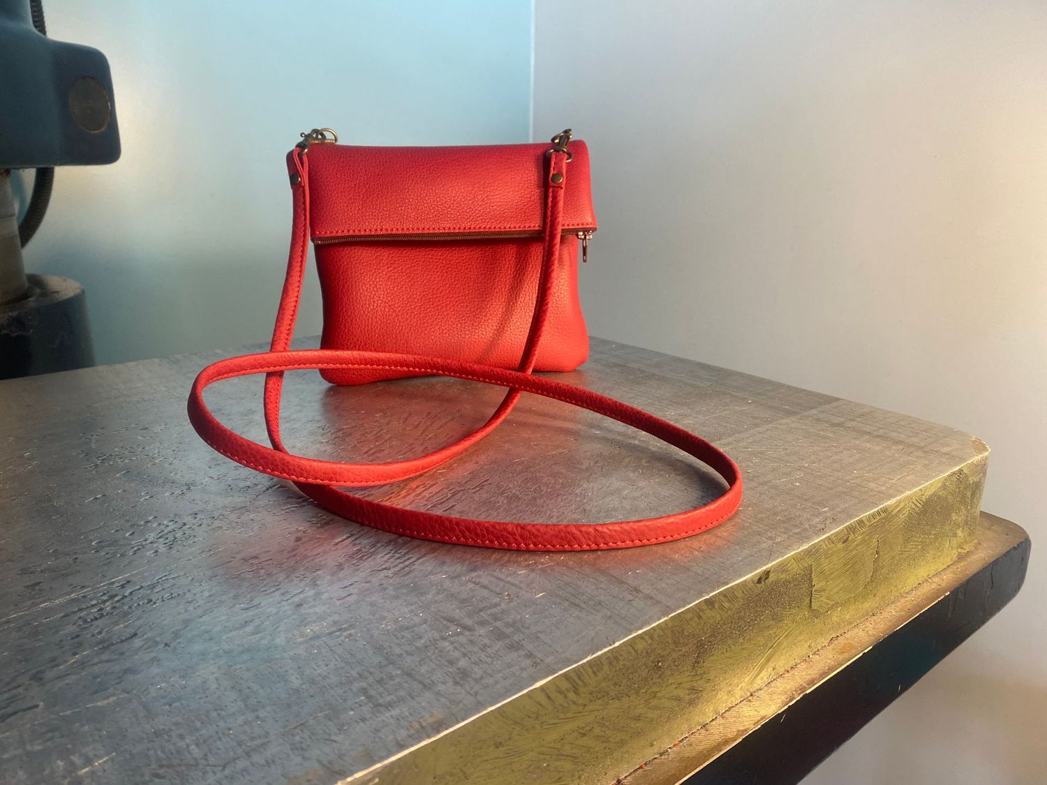Andrew 1, rouge.