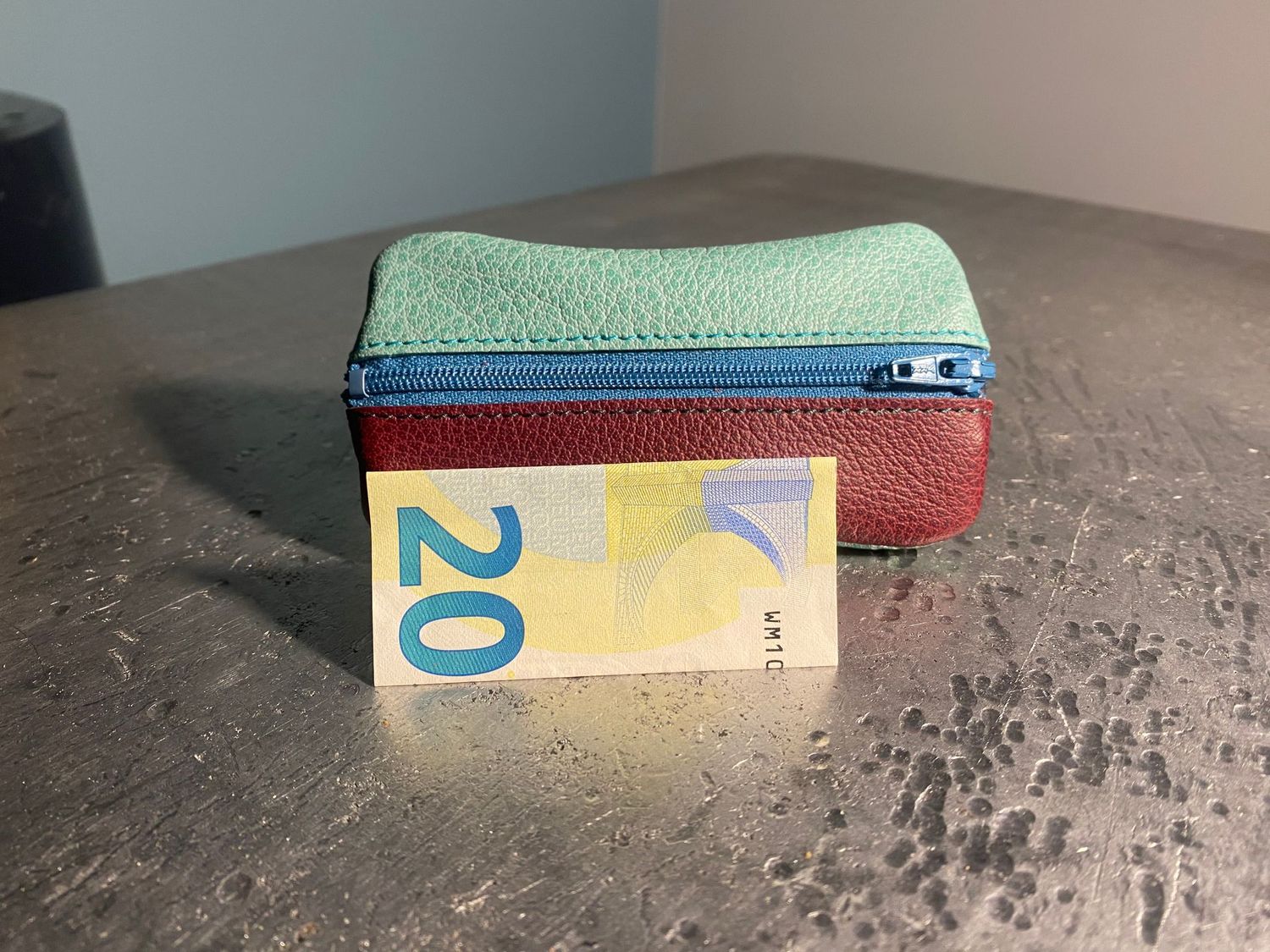 Joker double, marine, aqua et bordeaux.