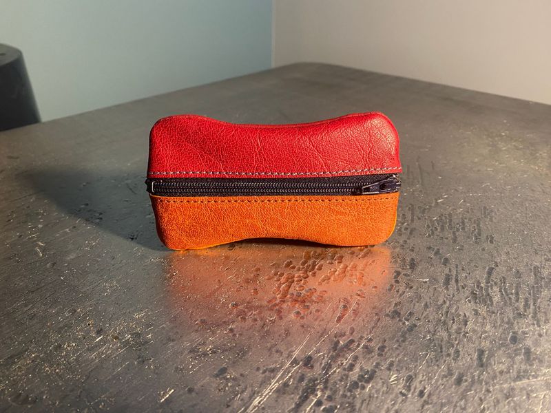 Joker double, rouge, orange, rouille.