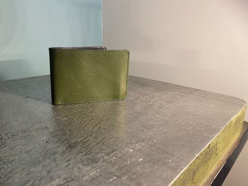 Irénée,  vert et marine.