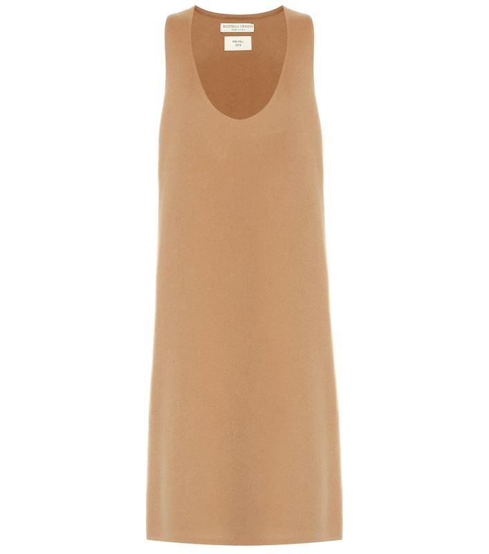 Robe en satin élégante