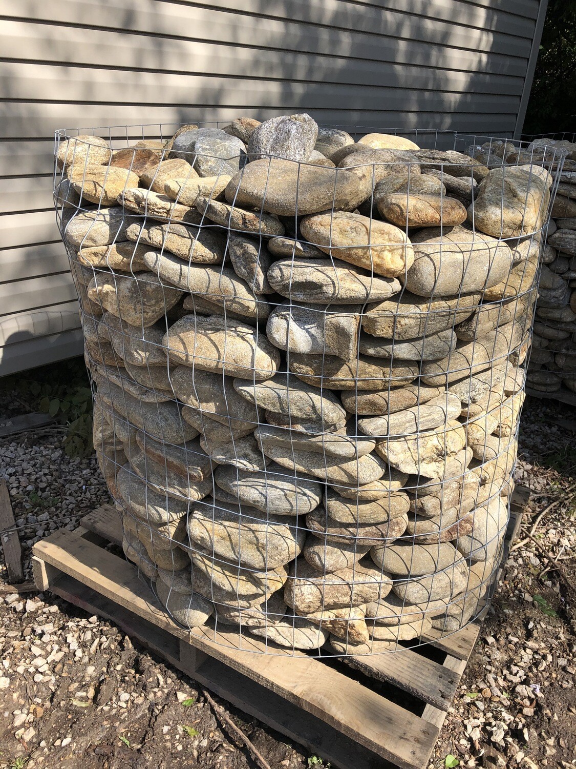 Cane Creek (1 TON PALLET ONLY) SMALL SIZE Cane Creek (1 TON PALLET ONLY) SMALL SIZE