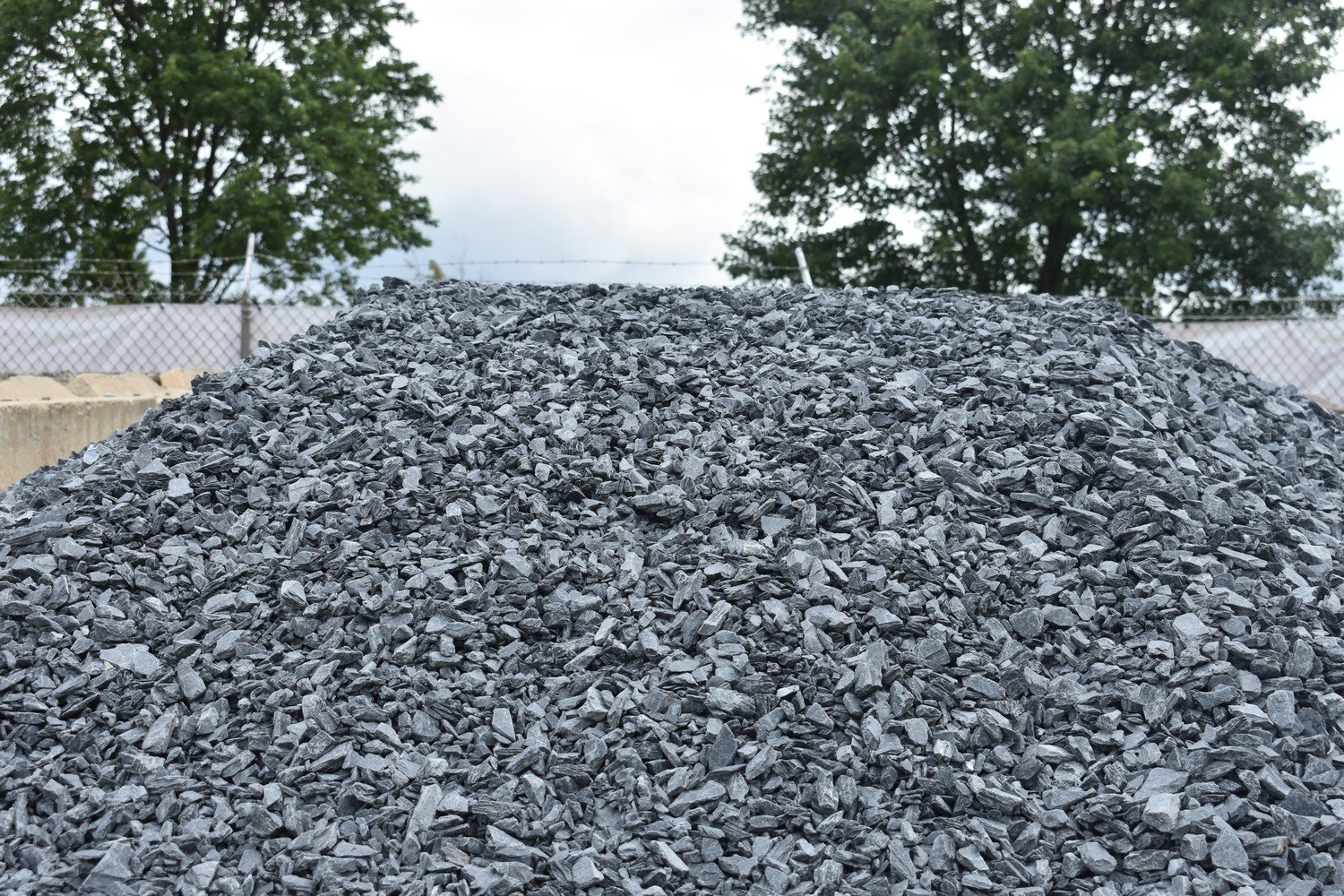Bulk SLATE CHIPS MEDIUM (1&quot;-ish size)