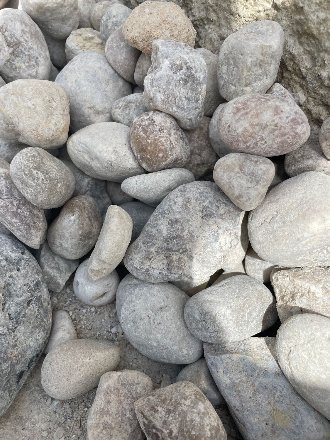 Appalachian Rock 1" - 3" BULK (per cu. yd.)
