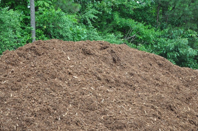 Triple Shred PINE BARK Mulch (Bulk cu. yd)