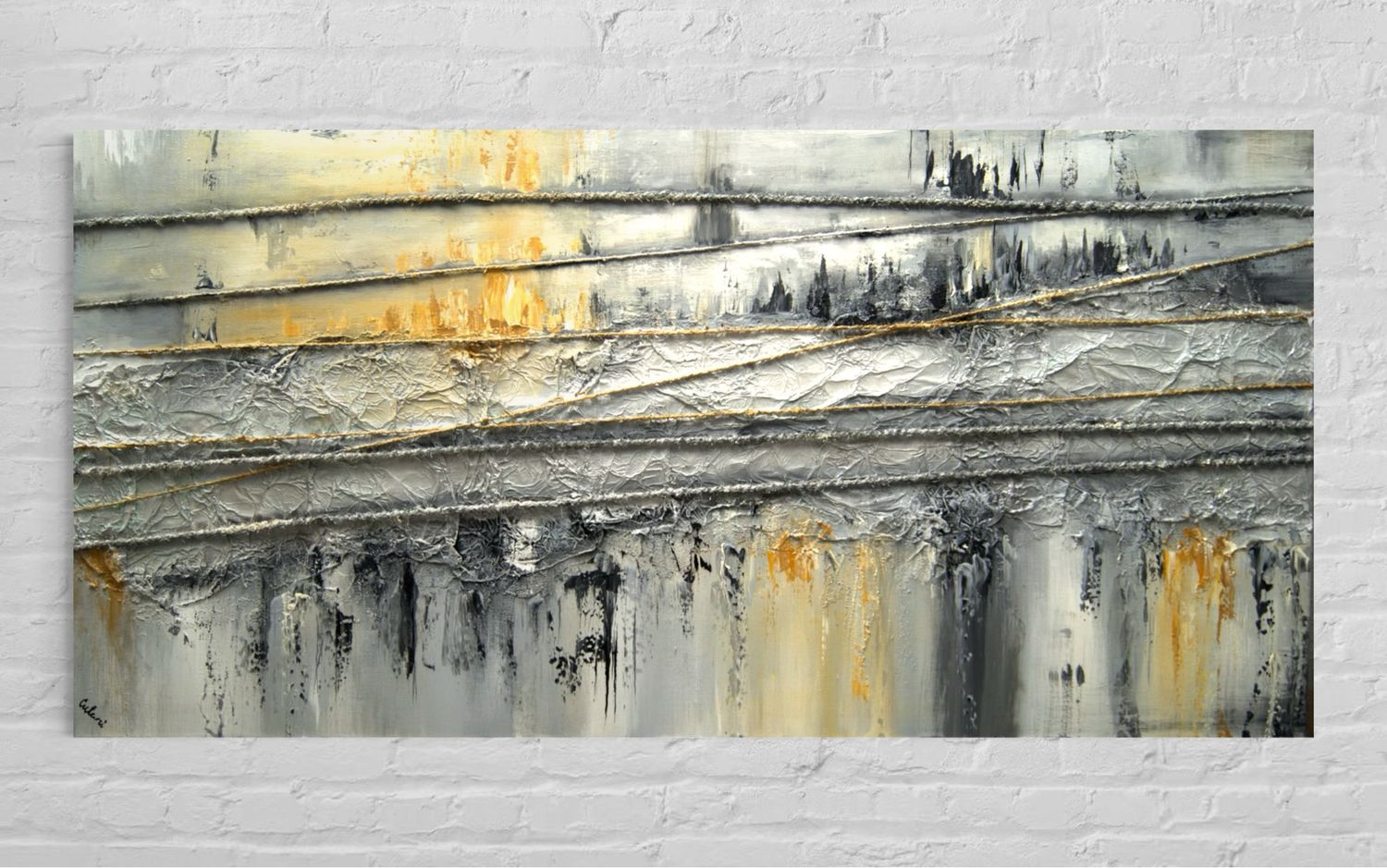 “Abstract Thread” – Contemporary Art with Textile Elegance