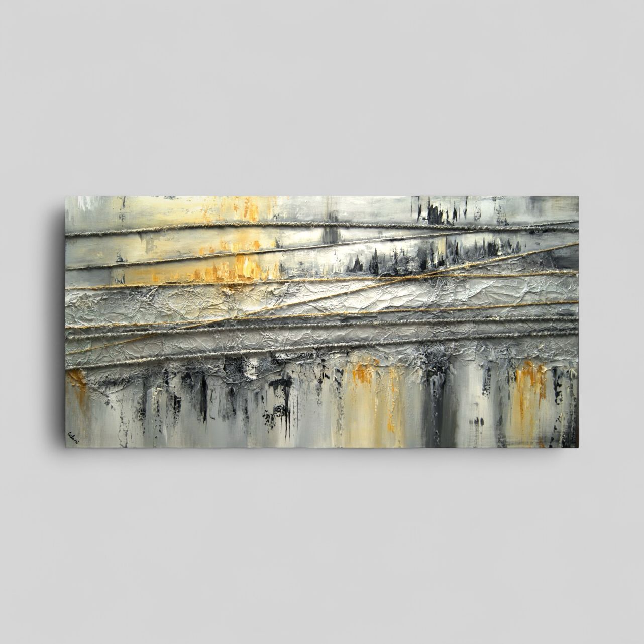 “Abstract Thread” – Contemporary Art with Textile Elegance