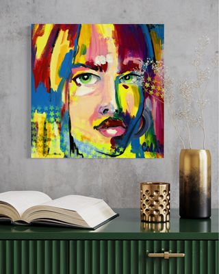 “Dreaming Girl”