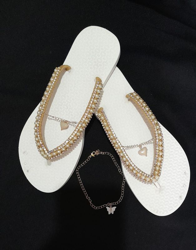 Sandalia + accesorio
