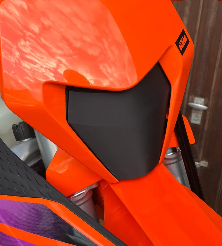 MP30 Scheinwerfer Blende schwarz/glatt passend für KTM 2024-