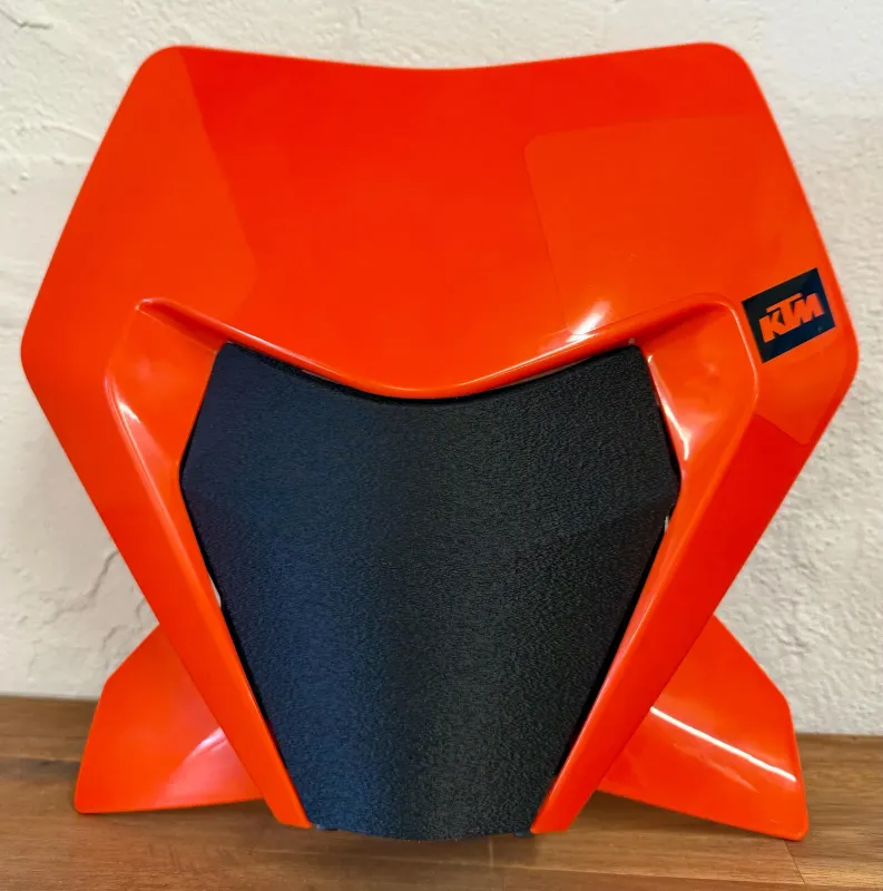 MP30 Scheinwerfer Blende schwarz/glatt passend für KTM 2024-