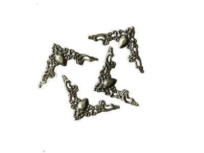 Metalowy ornament narożnik - 2cm