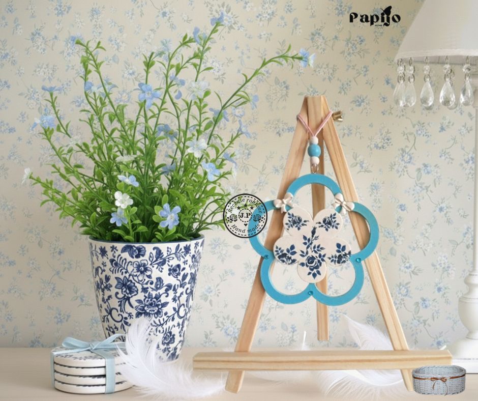 Ozdobna zawieszka niebieski kwiatek