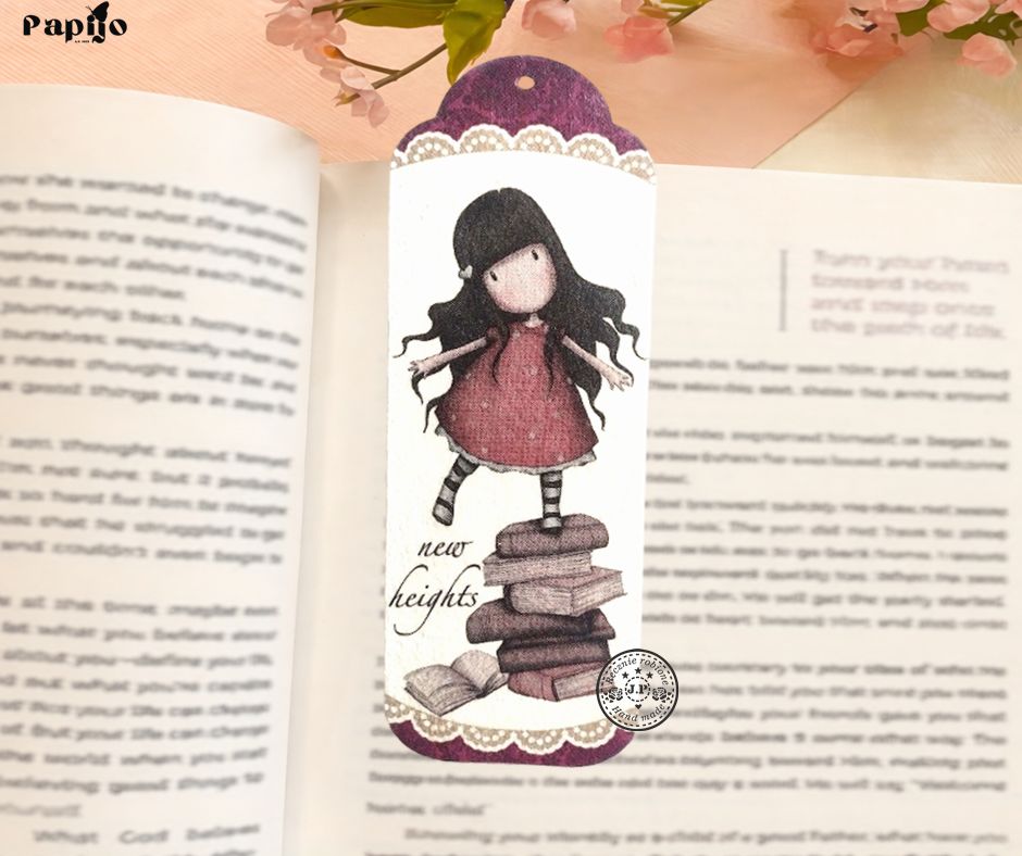 Zakładka do książki z dziewczynką w bordowej sukience
