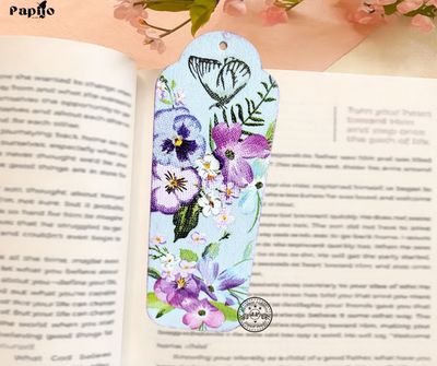 Zakładka do książki z bratkami