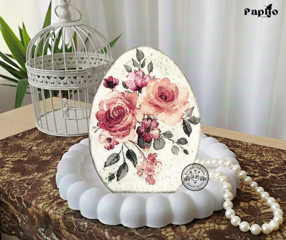 Ozdoba dekoracyjna z różami Vintage