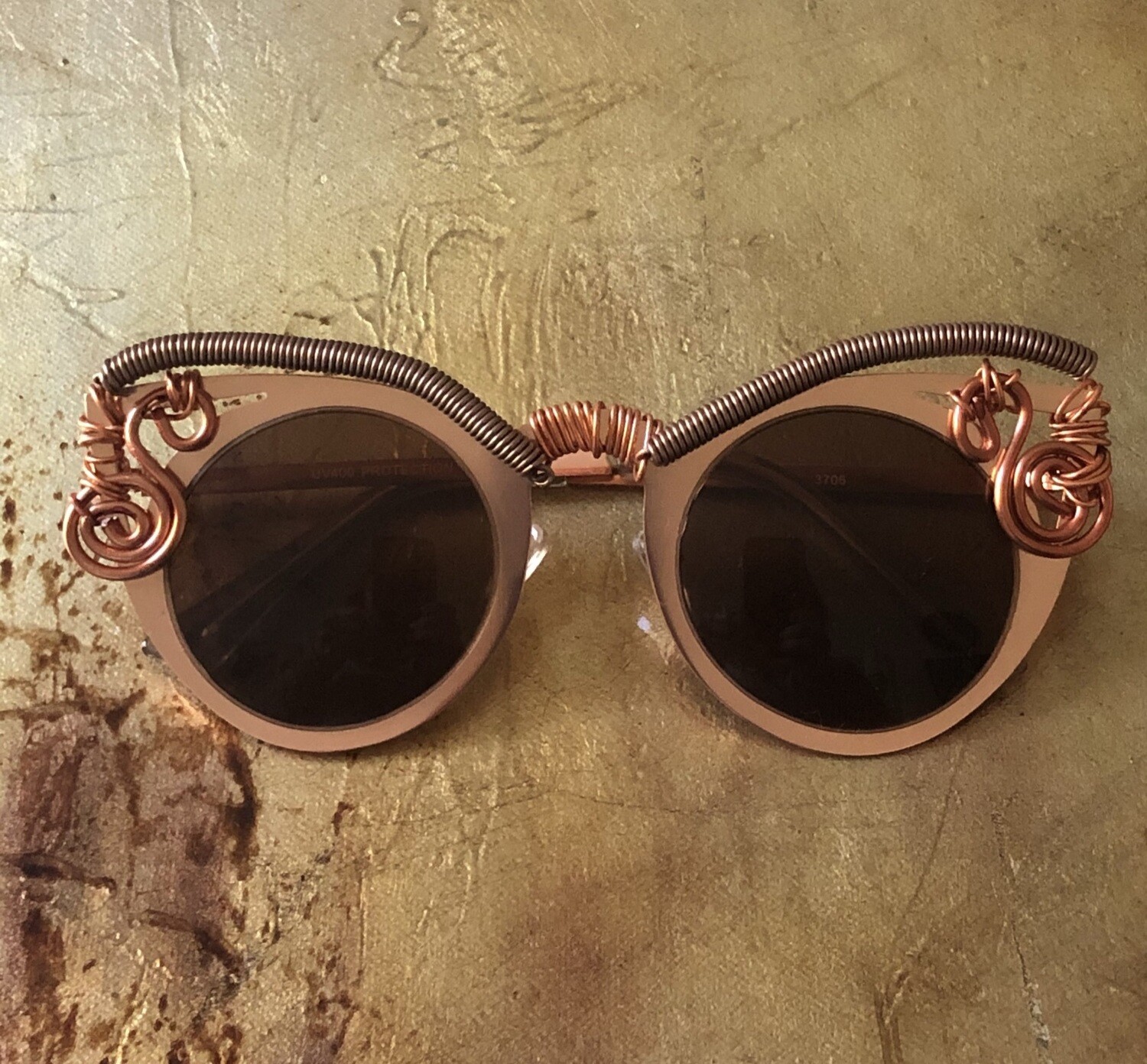 Women’s Steampunk Avant-garde Cat Eye Sunglasses Women’s Steampunk Avant-garde Cat Eye Sunglasses