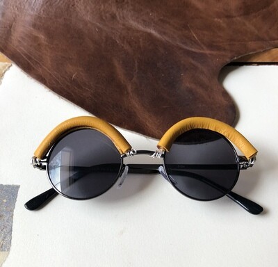 Tan Orange Leather Small Round Retro sunglasses