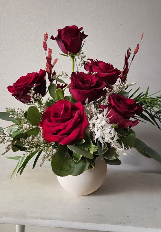 Valentine's Rosy Elegance Vase
