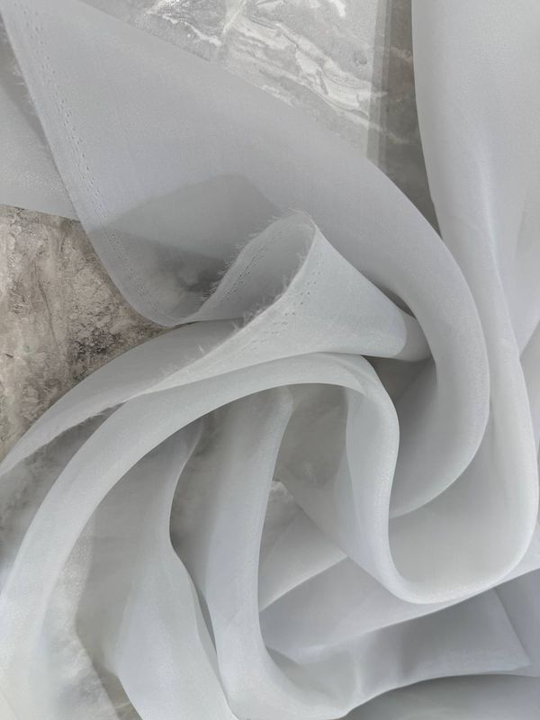 Organza gri