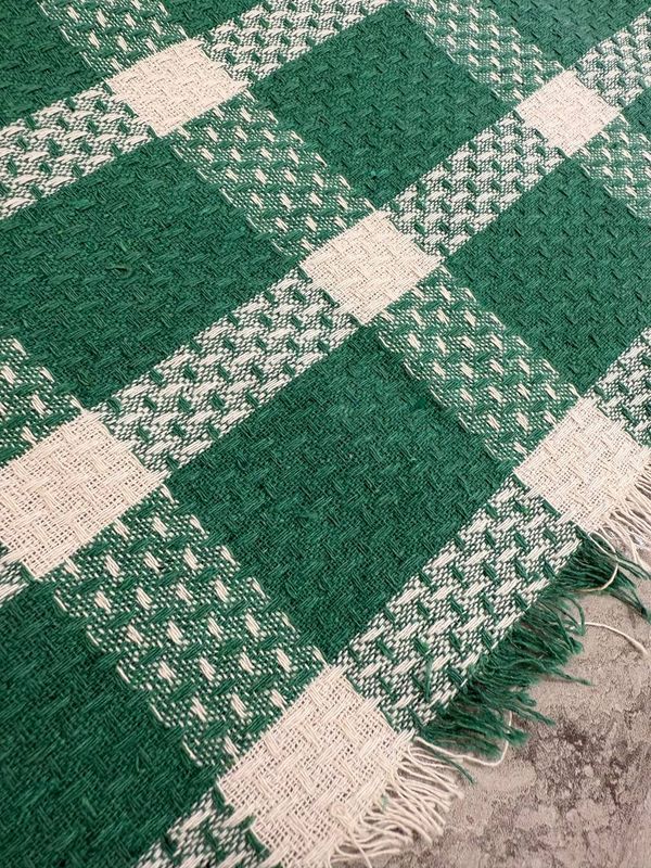 Bumbac texturat în carouri verde