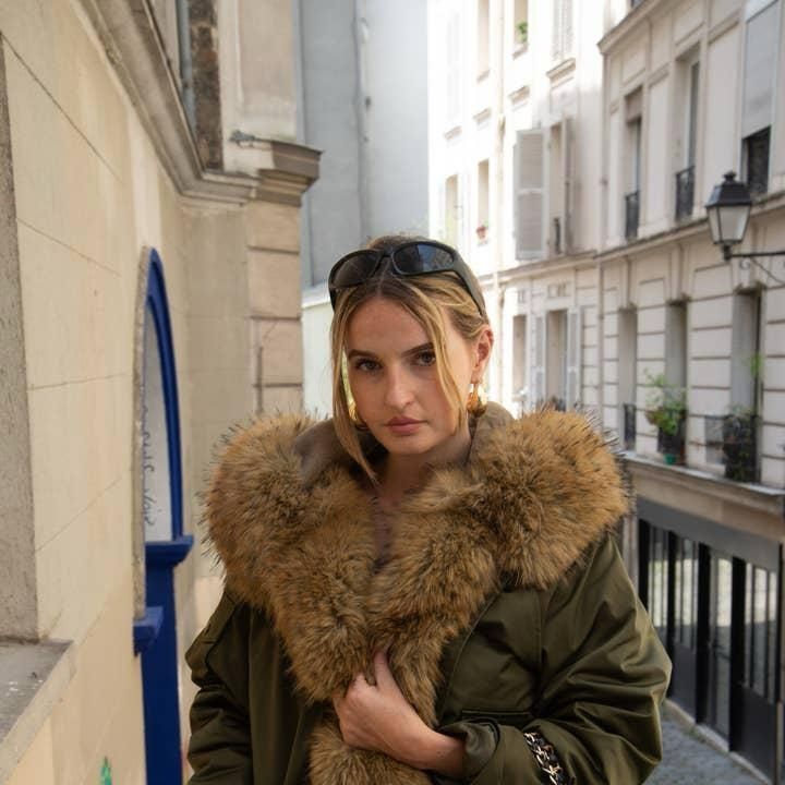 Parka avec avec intérieur et col doublés en fausse fourrure