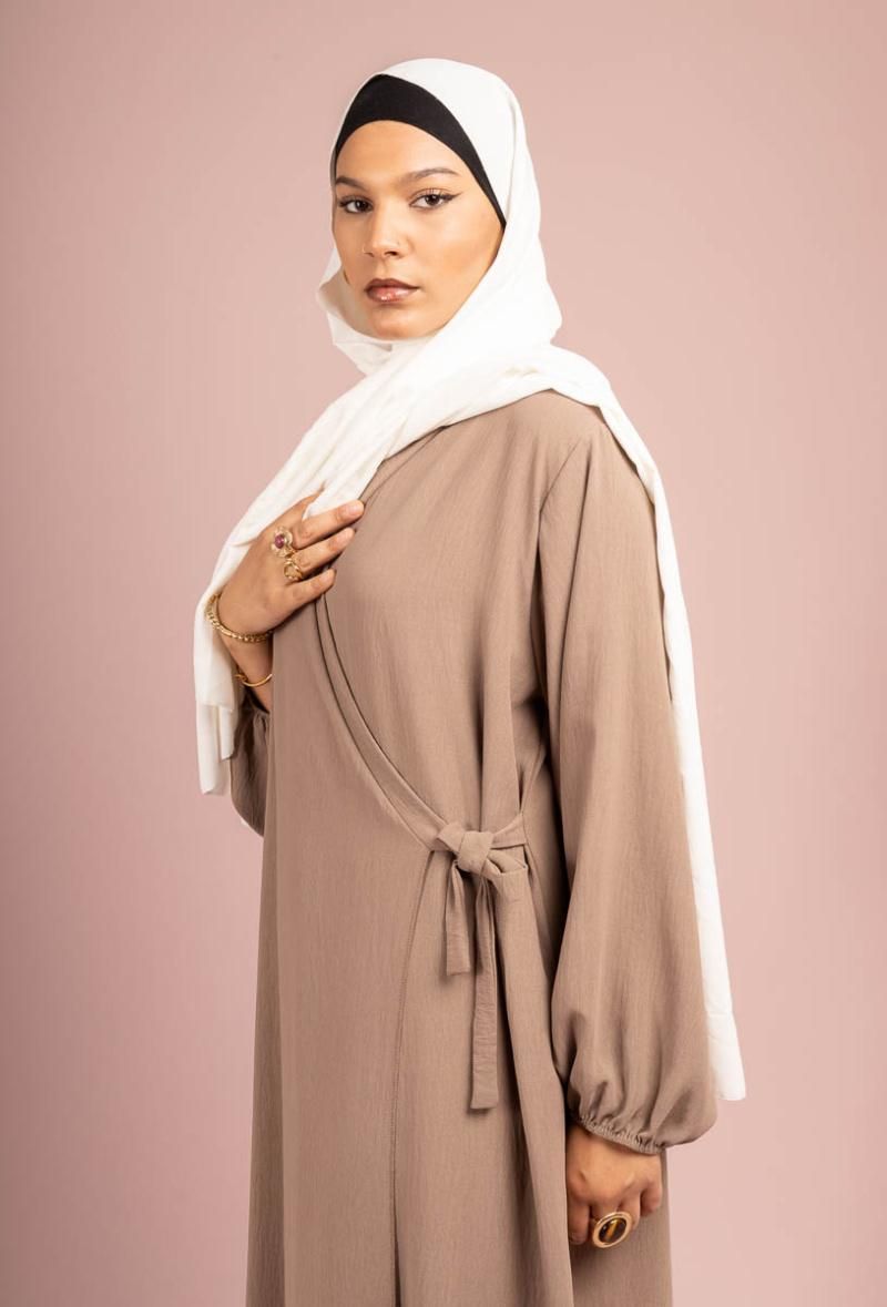 Robe abaya croisée en jazz avec noeud sur côté manches ballon