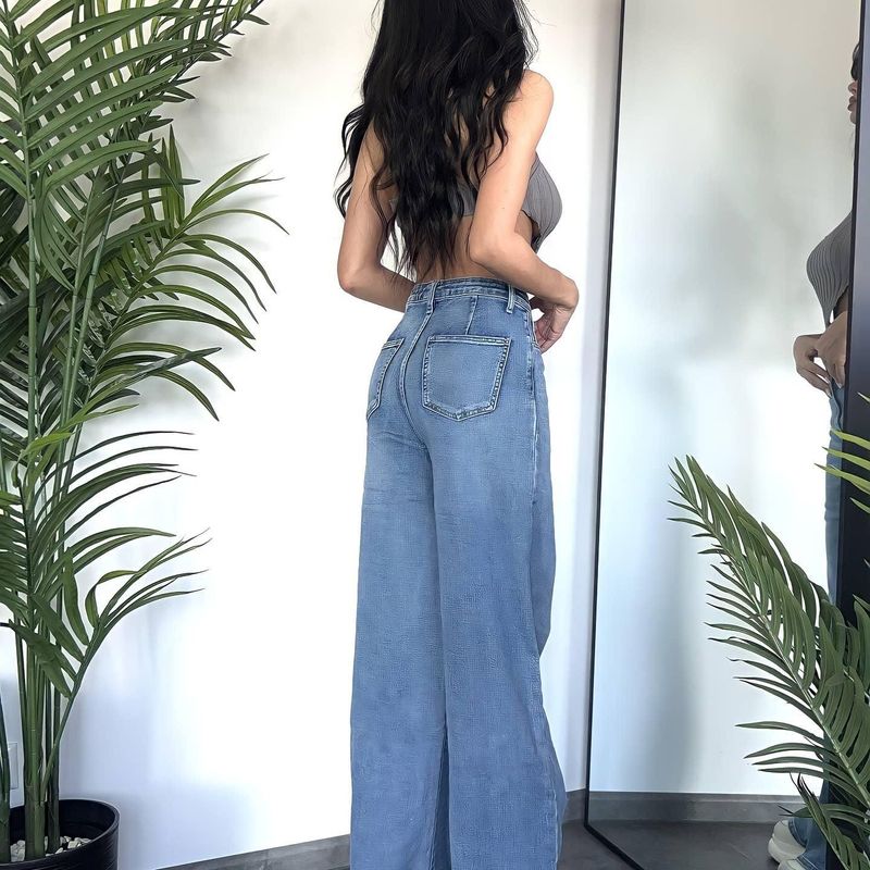 Jean stretch 5 poches coupe wide avec pinces arrières