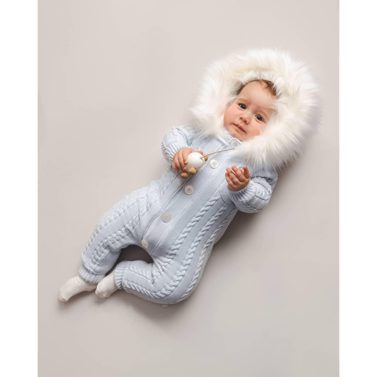 Combinaison de neige en tricot torsadé avec capuche