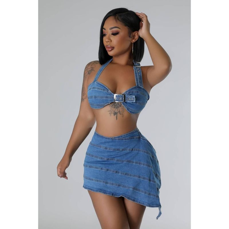 Ensemble haut court et jupe en jean col licou