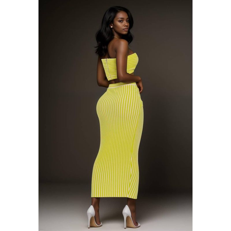 Ensemble bandeau et jupe tricot a rayures