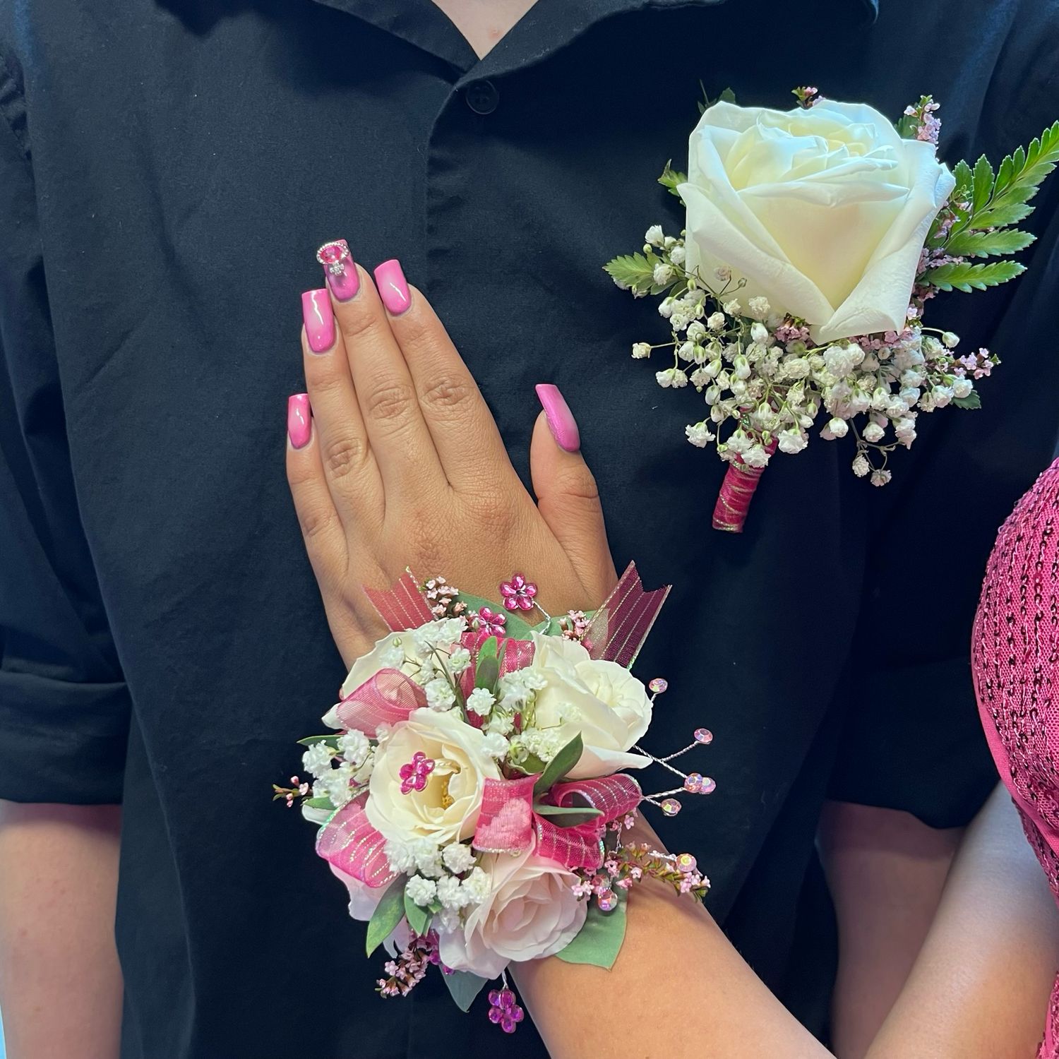Corsage And Boutonniere Set