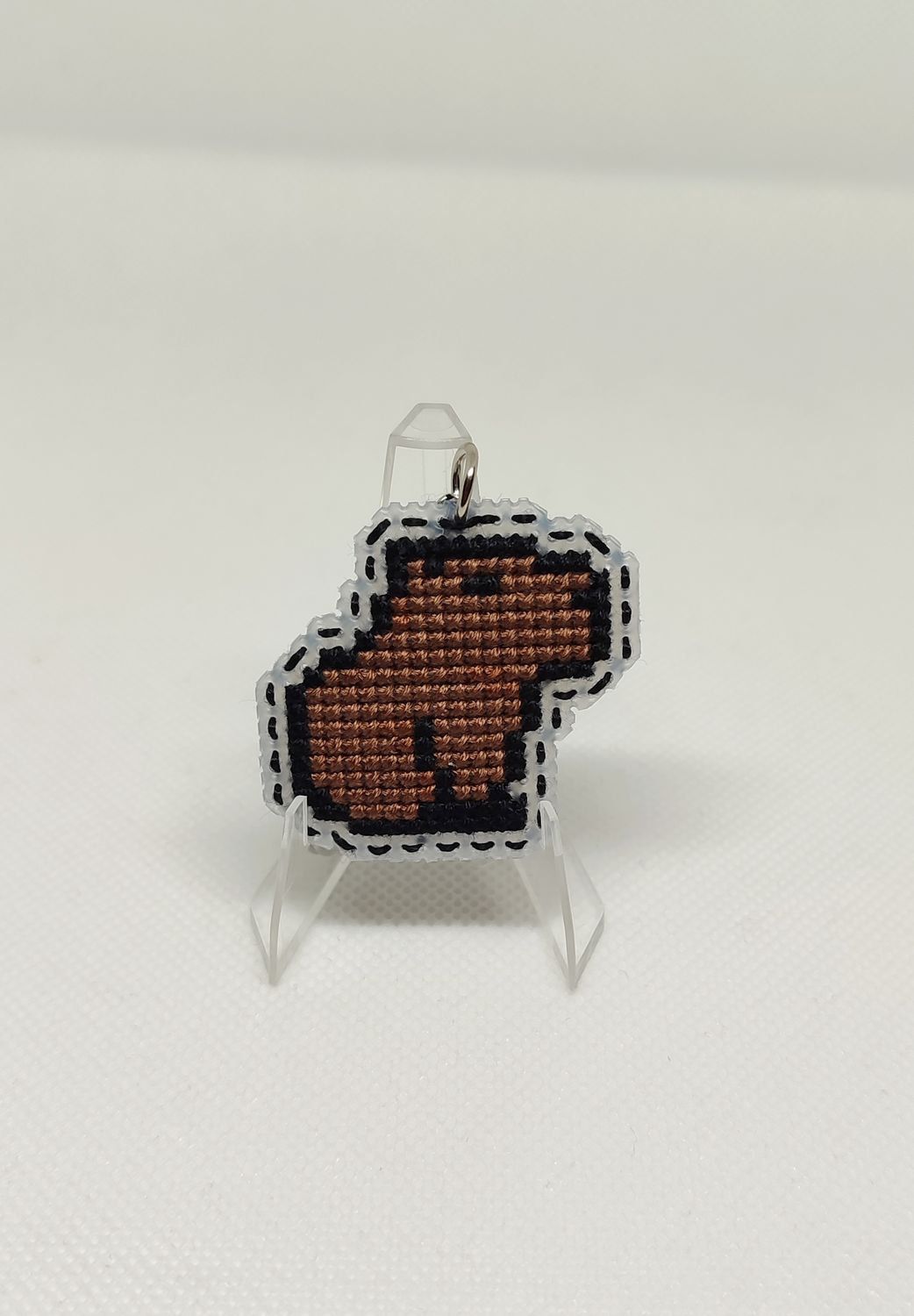 Breloczek Wkurzona Kapibara 0066