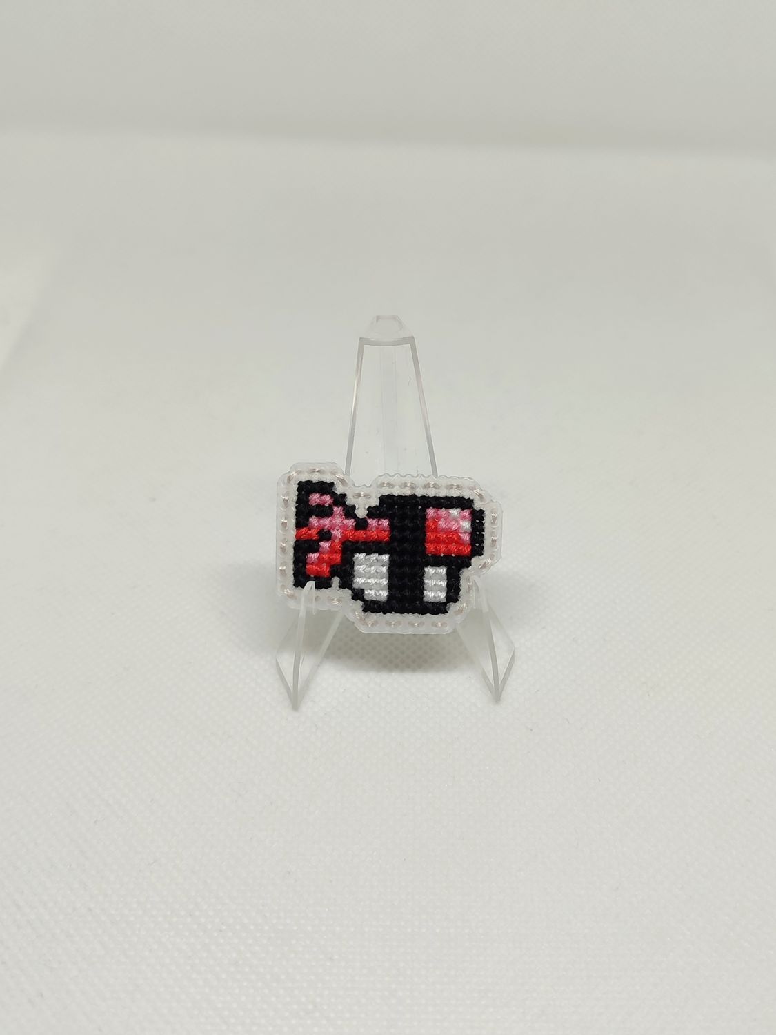 Przypinka Nigiri Różowe 024