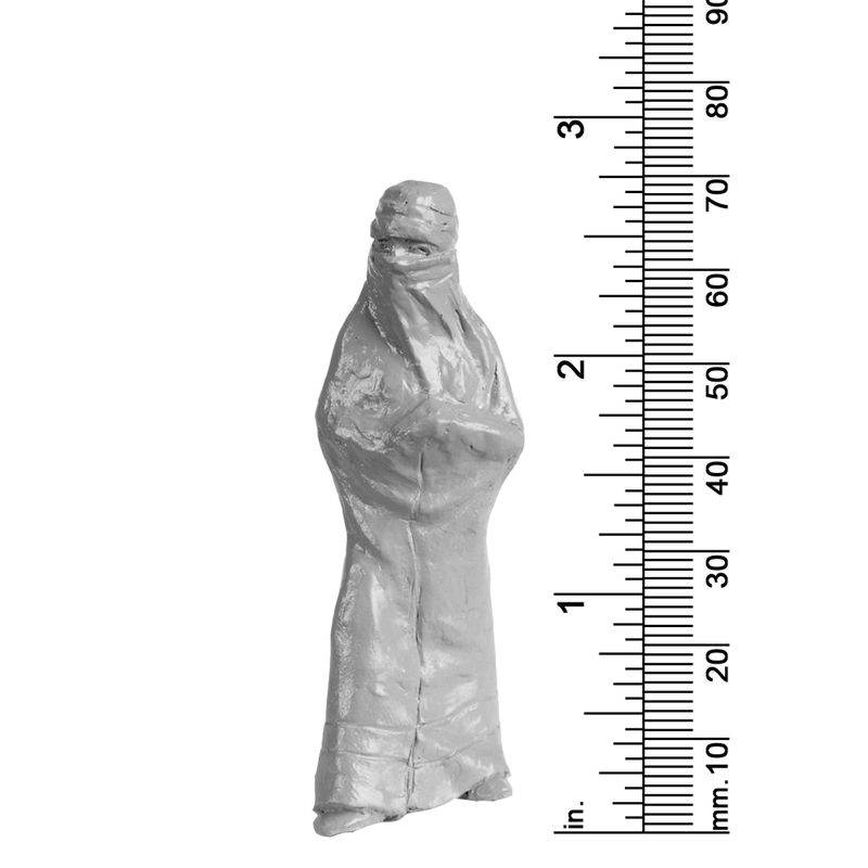 1/2&quot; Scale Standing Female Arab with Veil