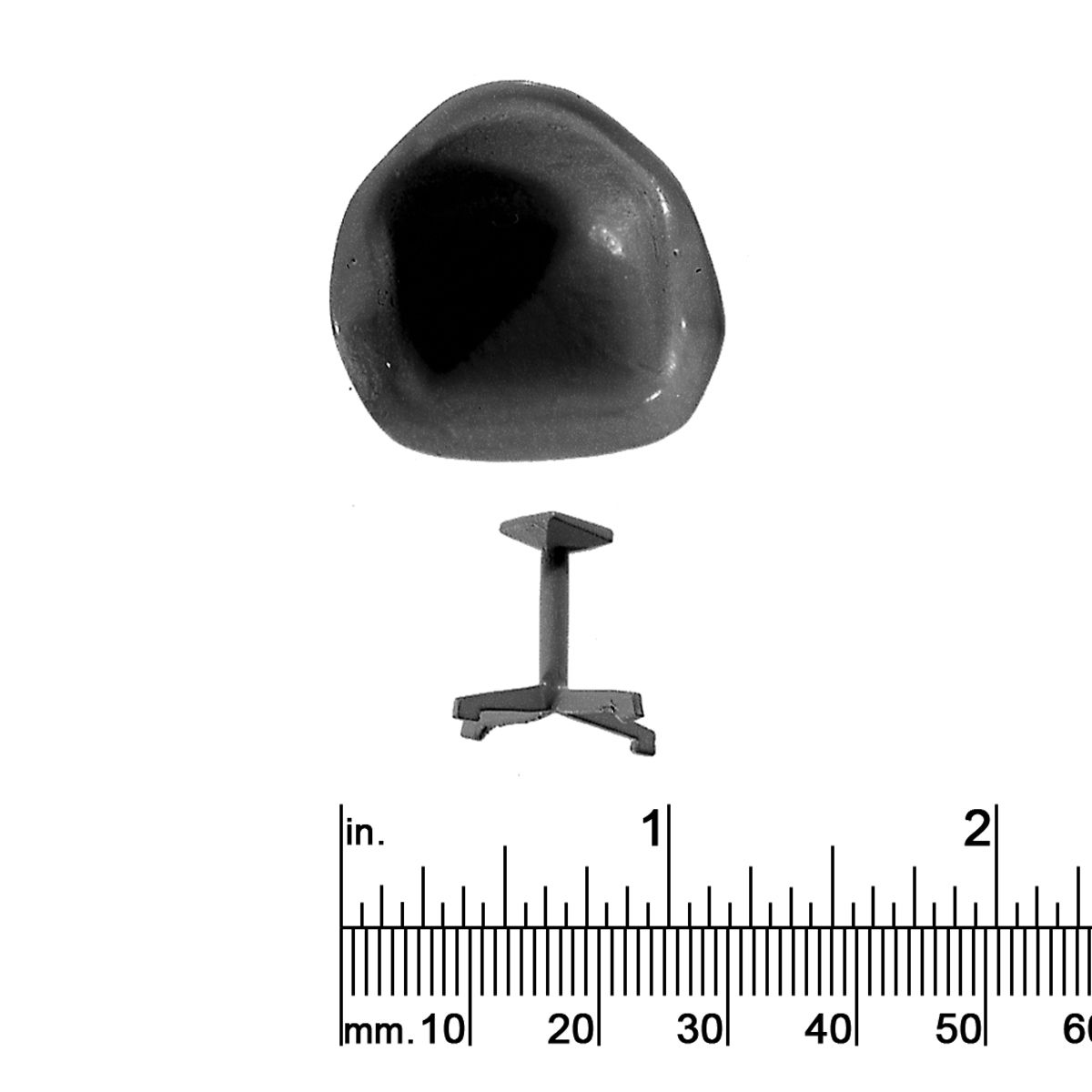 1/2&quot; SCALE CHAIR, BUCKET W/BASE, 2PC.
