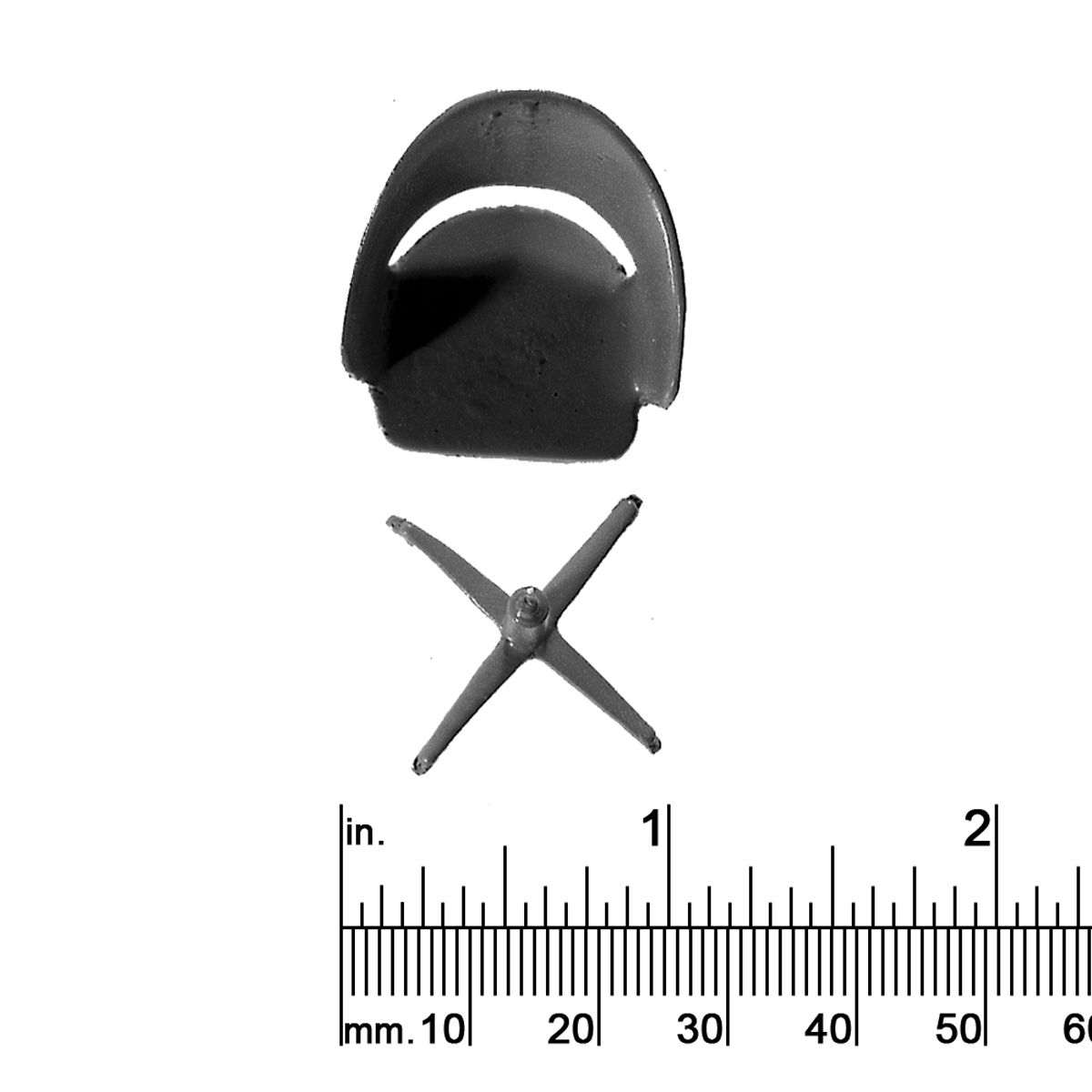 1/2&quot; SCALE CHAIR, ROUND,OPEN BACK, BASE, 2 PC.