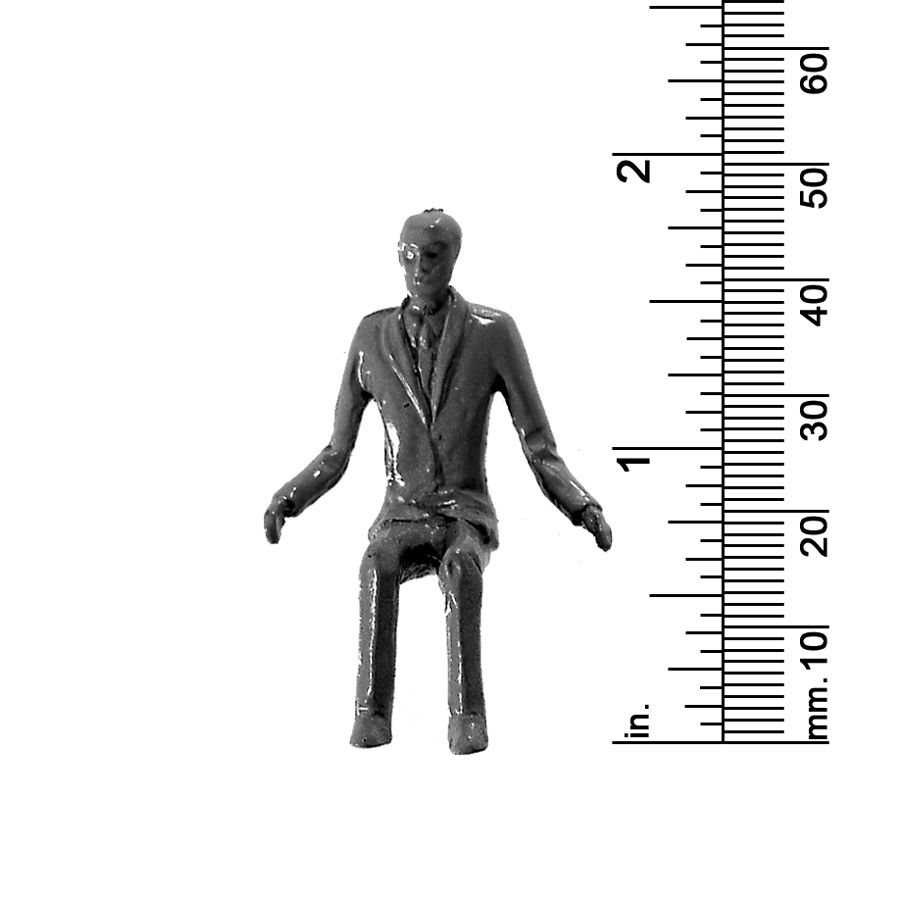3/8&quot; SCALE MALE, SUIT, SEATED