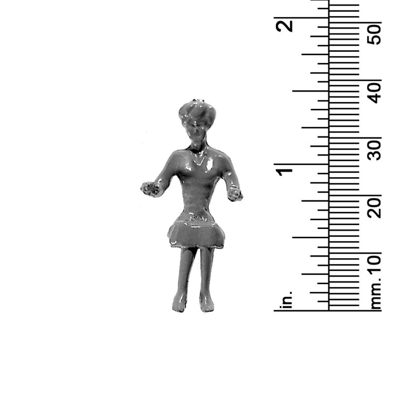 5/16&quot; SCALE FEMALE, DRESS, SEATED