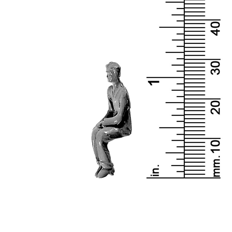 1/4&quot; SCALE SEATED MALE, SUIT