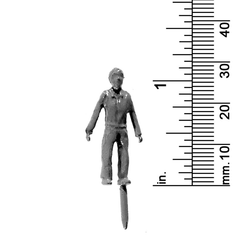 1/4&quot; SCALE STANDING BOY