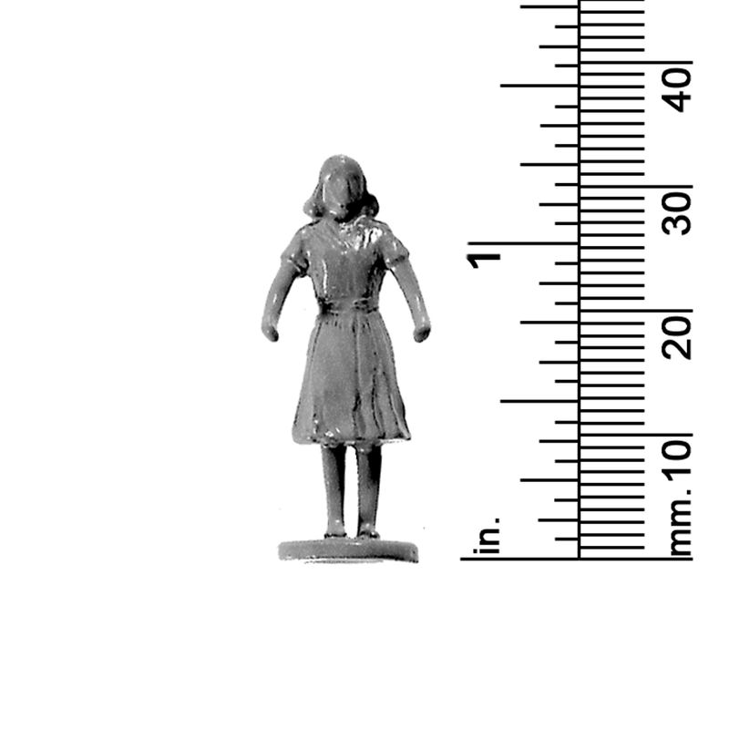 1/4&quot; SCALE FEMALE WORKER, PED.