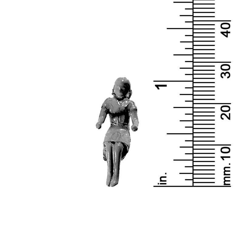 1/4&quot; SCALE SEATED FEMALE