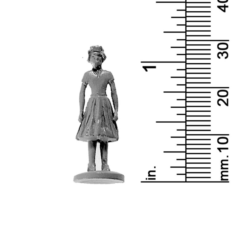 3/16&quot; SCALE FEMALE, DRESS, PEDESTAL